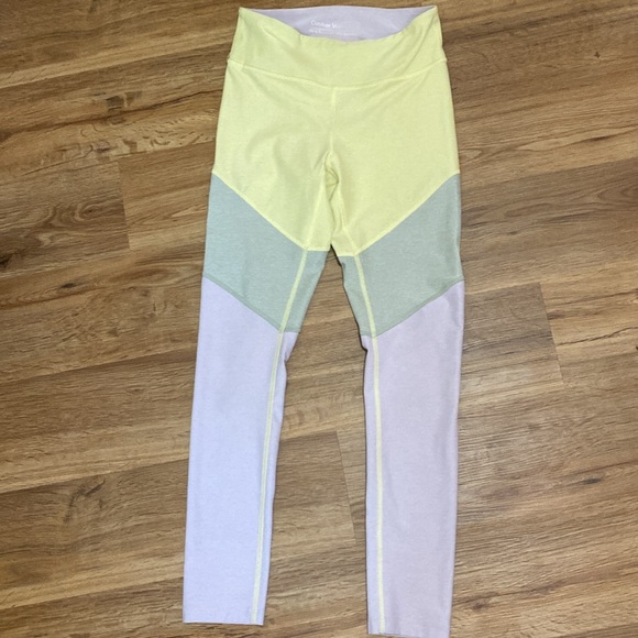 2 PAIR!!!!!!!!!! Outdoor Voices Colorblock leggings Size Small - Picture 4 of 7